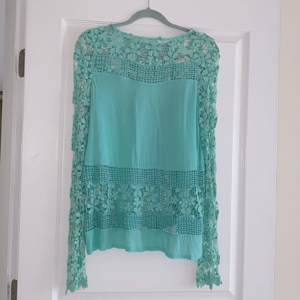 Sabo Skirt Aqua Long-sleeve Eyelet Top